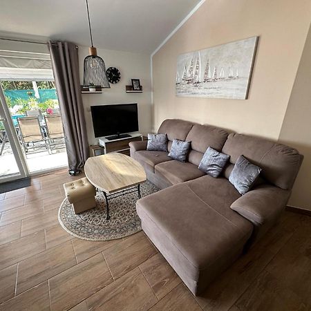 Apartments Kroatien ロヴラン 部屋 写真
