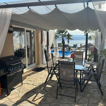 Apartments Kroatien ロヴラン 部屋 写真