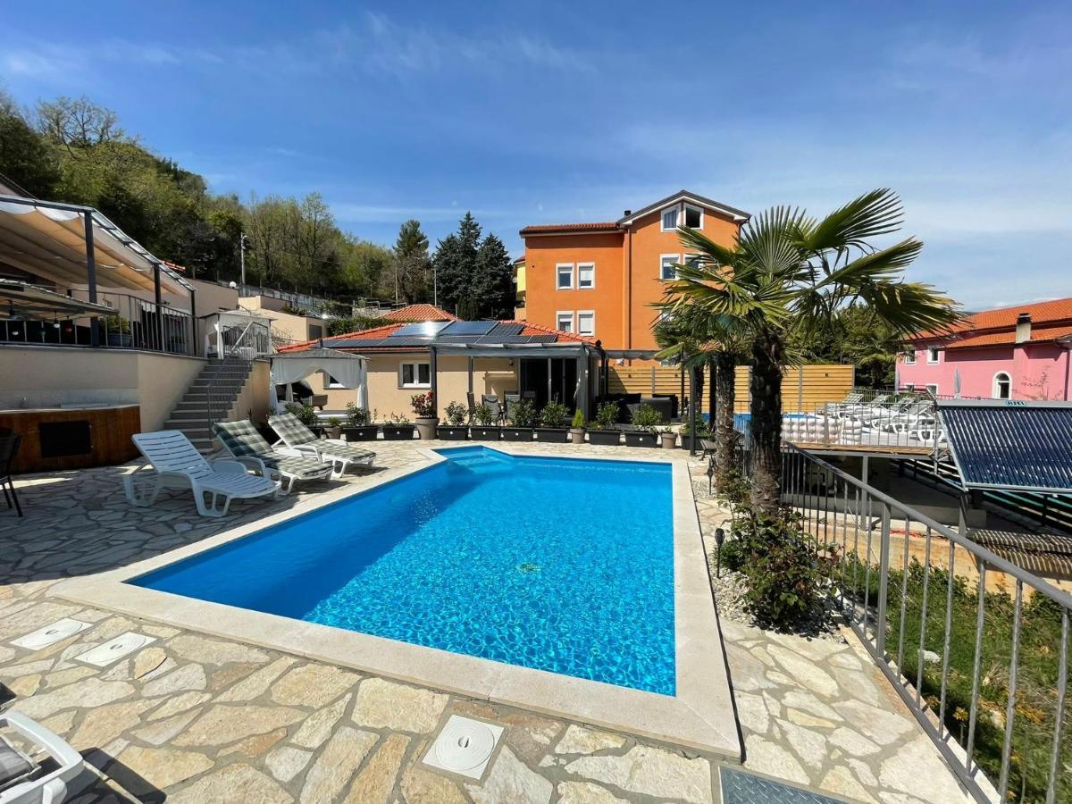 Apartments Kroatien ロヴラン エクステリア 写真