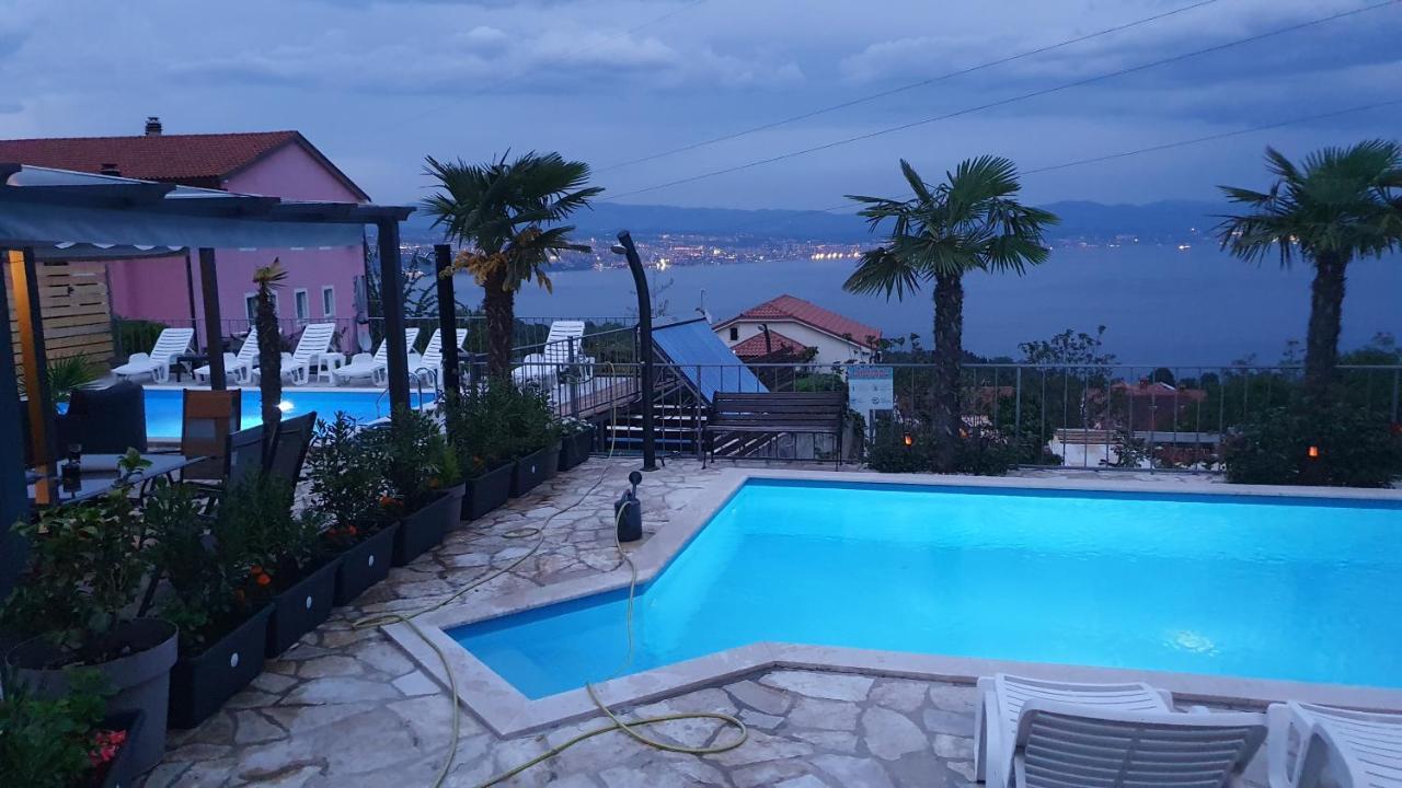 Apartments Kroatien ロヴラン エクステリア 写真