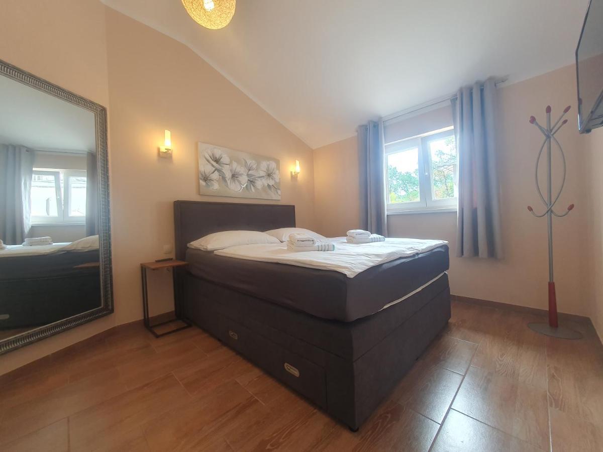 Apartments Kroatien ロヴラン エクステリア 写真