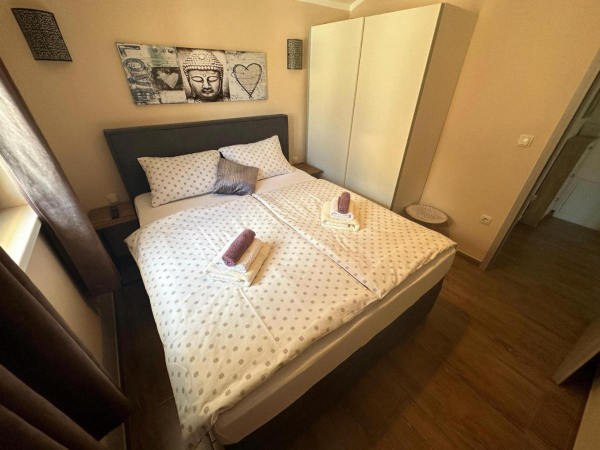 Apartments Kroatien ロヴラン エクステリア 写真