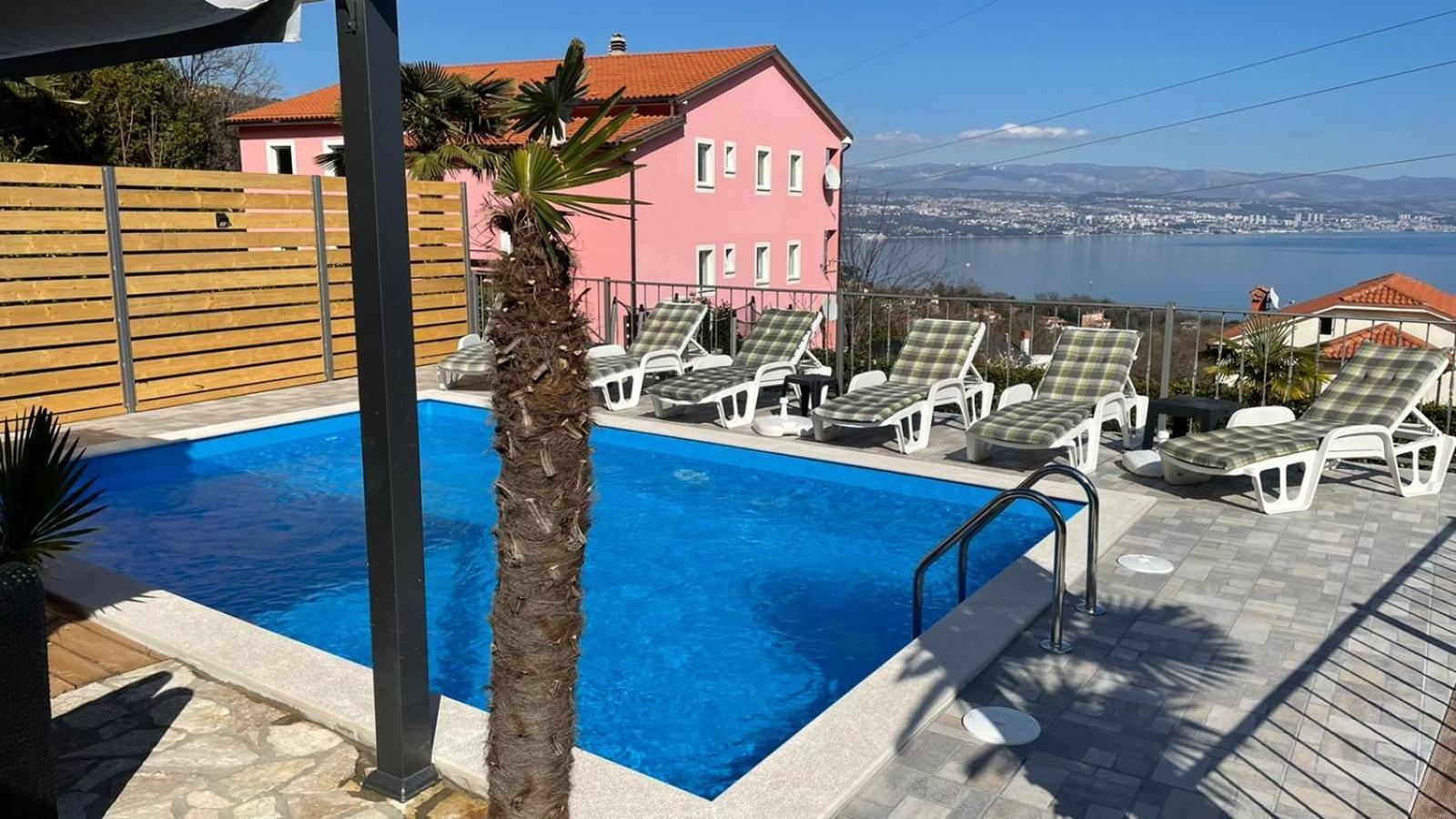 Apartments Kroatien ロヴラン 部屋 写真