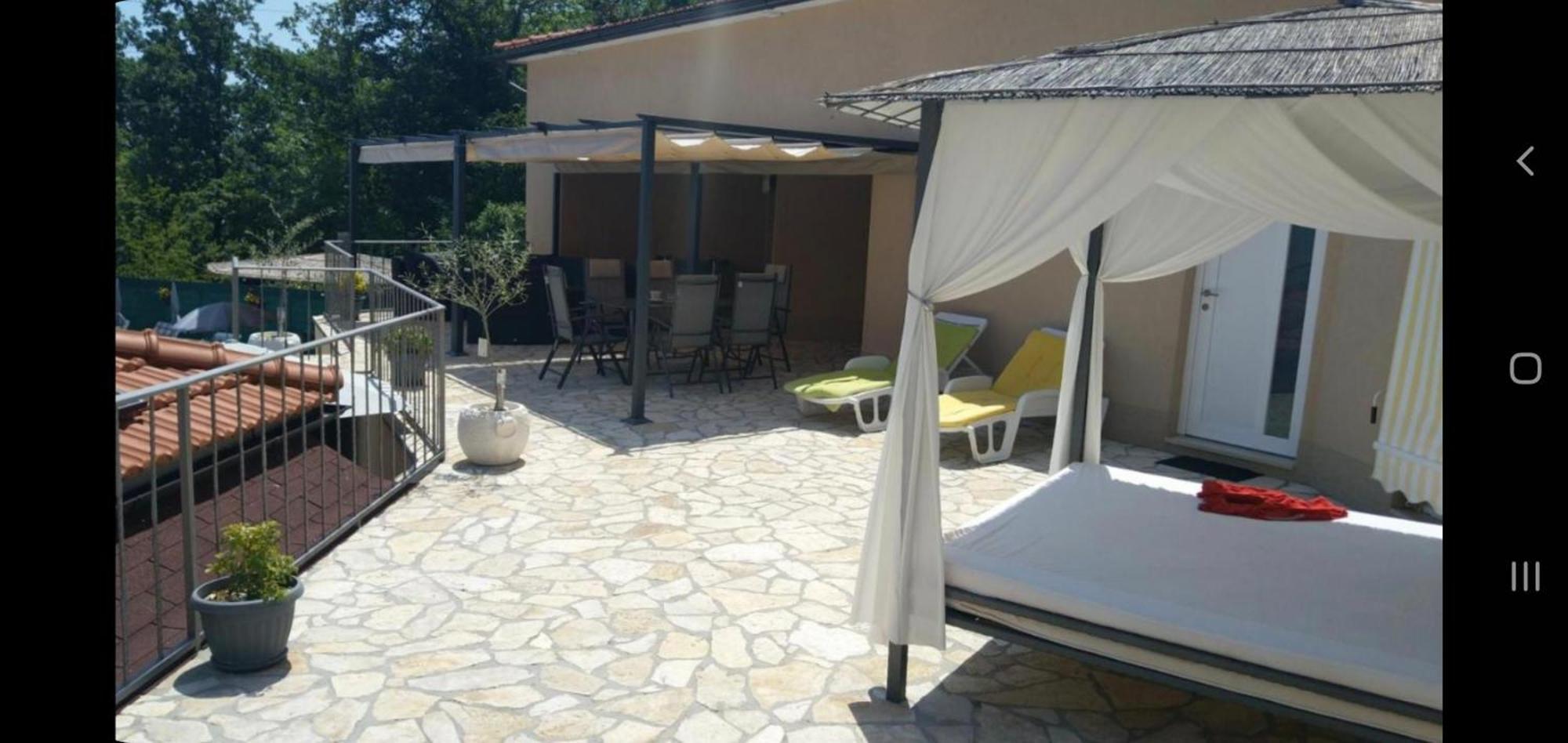 Apartments Kroatien ロヴラン 部屋 写真